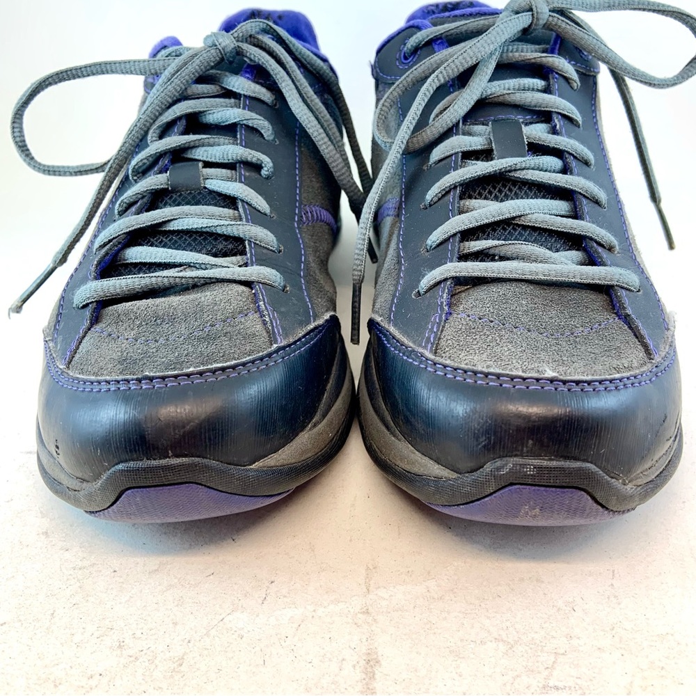 Dansko Gray Purple Sabrina Waterproof Suede Casual Sneakers size 40 9.5 10 - Picture 3 of 12